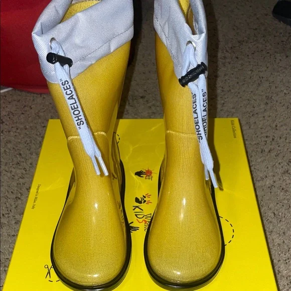 Off-White Yellow Kids Rain Boots - Picture 1 of 6
